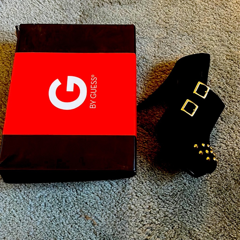 Size 8 Women’s Heels some worn only once.All great condition.